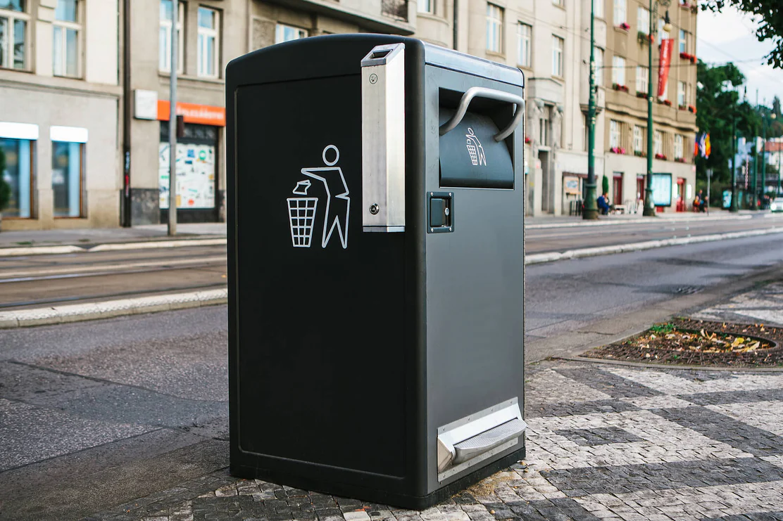 Smart bin installed on a city street — urban waste infrastructure